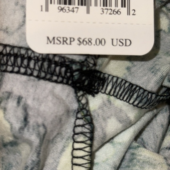 FREE PEOPLE WOMEN’S GIVE ME MORE TOP STRAPPY BACK IN GREEN/BLACK COMBO NWT - Picture 5 of 5